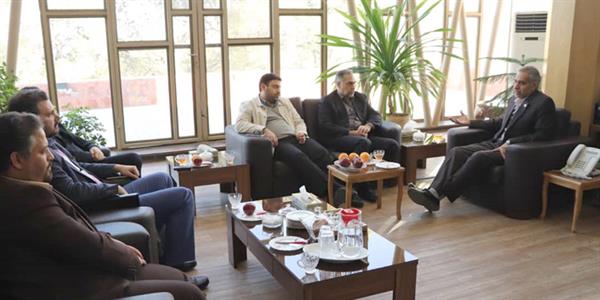 بازدید سرپرست سازمان تدارکات پزشکی هلال احمر از مرکزتوزیع داروی اصفهان