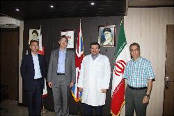 دیدار مدیرعامل شرکت تجهیزات پزشکی هلال ایران با مدیرکل اجرایی صلیب سرخ انگلستان/ اعلام آمادگی برای ارائه آموزش های پزشکی و بهداشتی در منطقه
