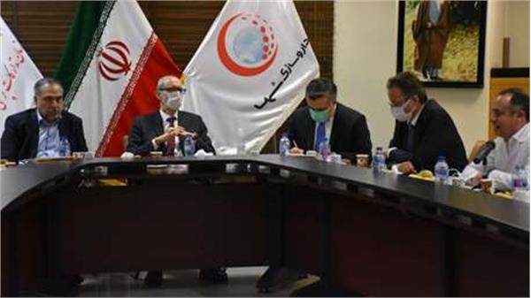 تاکید سفیر اتریش بر گسترش همکاری با شرکت های تجهیزات پزشکی هلال ایران و داروسازی سها
