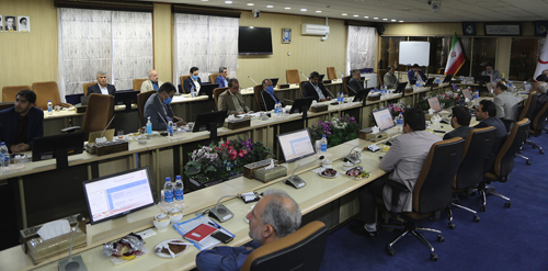 نشست مدیران با رئیس جمعیت هلال احمر