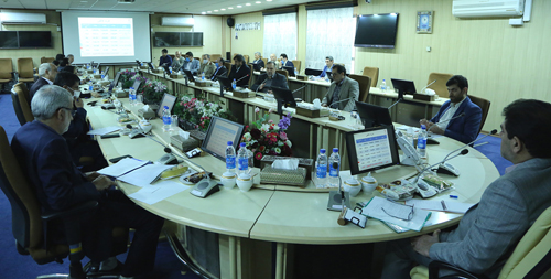 نشست مدیران با رئیس جمعیت هلال احمر