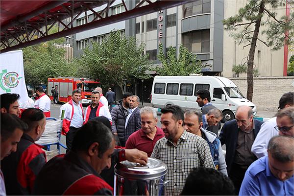 راهپیمایی 13 آبان 10