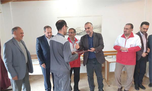 تجلیل و قدردانی از کارگران زحمت کش شرکت سها جیسا در هفته کار و کارگر