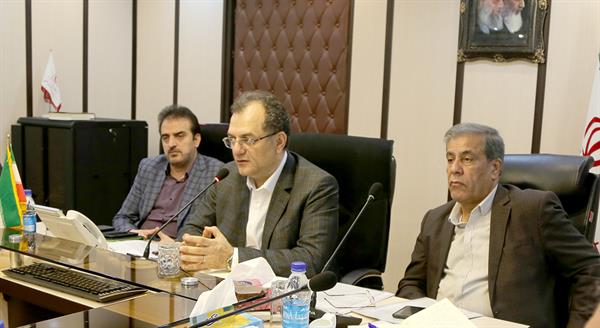 مدیرعامل سازمان تدارکات پزشکی بر همکاری و تعامل بین گروهی شرکت های تابعه برای تأمین داروهای مورد نیاز بیماران تأکید نمود