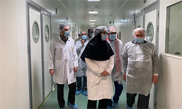 بازدید مدیرعامل سازمان تدارکات پزشکی و هیأت همراه از شرکت داروسازی سها