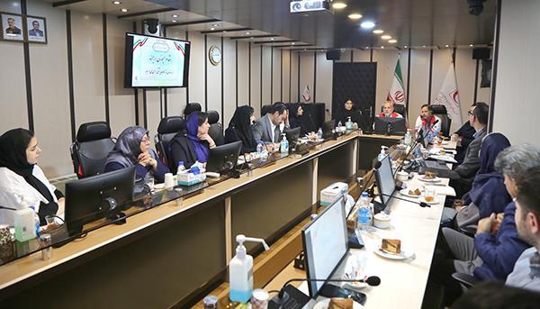 نشست سازمان تدارکات پزشکی با تأمین کنندگان داروهای تک نسخه ای/ تضمین تأمین به موقع  داروها