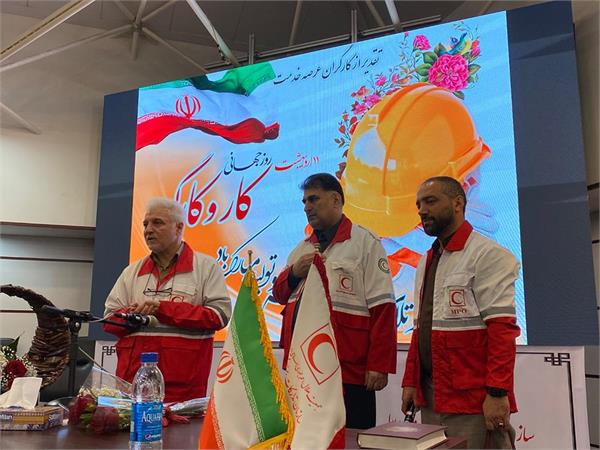 دومین نشست صمیمانه مدیرعامل با پرسنل 2