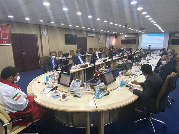 نشست رئیس جمعیت هلال احمر با مدیر عامل و مدیران عامل شرکت های تابعه  7