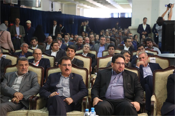 حضور شرکت داروسازی سها وابسته به سازمان تدارکات پزشکی هلال احمر درسومین نمایشگاه بین المللی ایران فارما