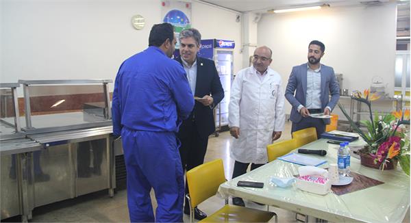 تجلیل از کارگران خدوم شرکت داروسازی سها به مناسبت روز جهانی کار و کارگر