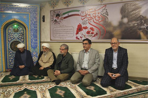 تجلیل از ایثارگران  سازمان تدارکات پزشکی با حضور آیت الله دکتر محسن قمی عضو محترم مجلس خبرگان رهبری 3