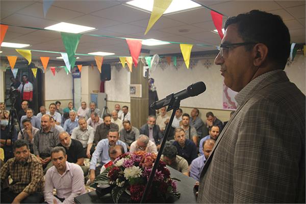 تجلیل از ایثارگران  سازمان تدارکات پزشکی با حضور آیت الله دکتر محسن قمی عضو محترم مجلس خبرگان رهبری 5