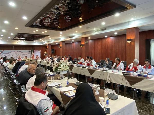 برگزاری نشست هم افزایی مدیران عامل جمعیت های هلال احمر استان ها 9