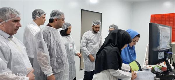 بازدید نمایندگان صلیب سرخ ارمنستان و جمعیت هلال احمر تاجیکستان از شرکت داروسازی سها 2