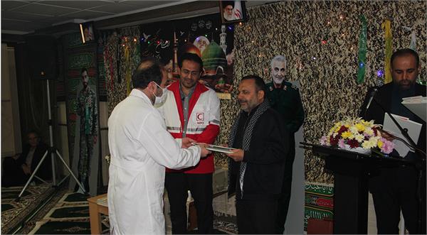 برگزاری مراسم گرامیداشت هفته دفاع مقدس در سازمان تداکات پزشکی