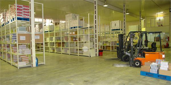 همکاری شرکت های تابعه سازمان تدارکات پزشکی در راستای تأمین و توزیع اقلام دارویی کمبود کشوری