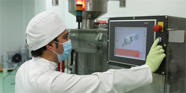افزایش تولید داروهای استراتژیک در شرکت داروسازی سها