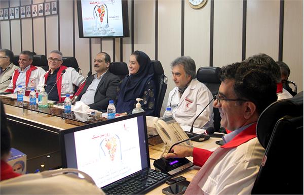 تجلیل از پزشکان و داروسازان سازمان تدارکان پزشکی 10