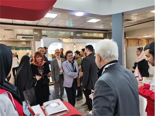 حضور سازمان تدارکات پزشکی در همایش انجمن داروسازان ایران  2