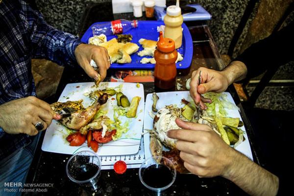 کبد ایرانی ها چرب است/توجه به ورزش و تغذیه سالم
