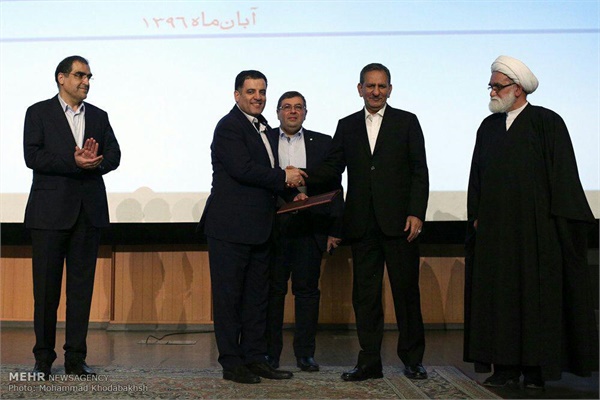 دکتر پیوندی در مراسم معارفه خود عنوان کرد:  ضرورت تعیین ساز و کار و ضوابط قانونی پاسخگویی نهادهای مسئول در بروز آسیب‌های ناشی از حوادث/ تاکید بر ایجاد یک نظام یکپارچه برای جذب، سازماندهی و مدیریت نیرو