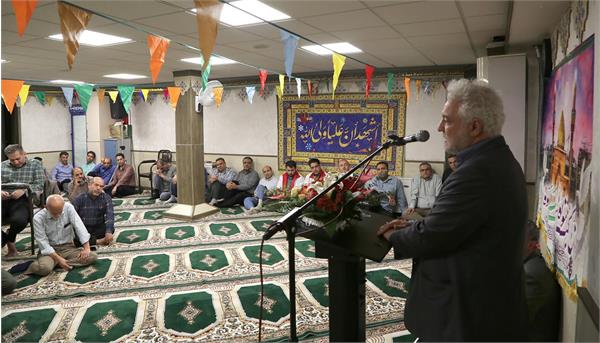 برگزاری مراسم معنوی در سازمان تدارکات پزشکی همزمان با عید سعید غدیر و میلاد امام هادی (ع)
