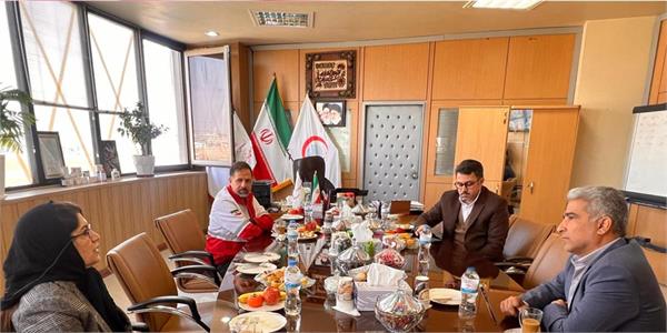 بررسی راهکارهای توسعه همکاری‌های دارویی با کشور قزاقستان در شرکت داروسازی سها