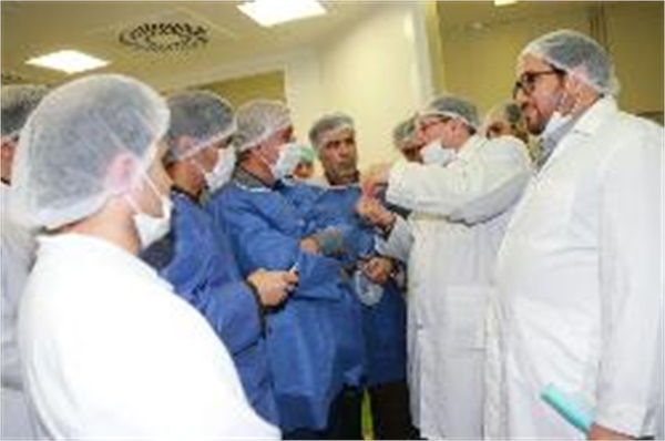 کاهش وابستگی کشور به محصولات خارجی با تولیدات شرکت تجهیزات پزشکی هلال احمر /سها(١) هلال احمر از نظر کیفی تولیدات قابل قبولی دارد/ شرکت تجهیزات پزشکی هلال احمر از اساس، همسو با اقتصاد مقاومتی فعالیت کر
