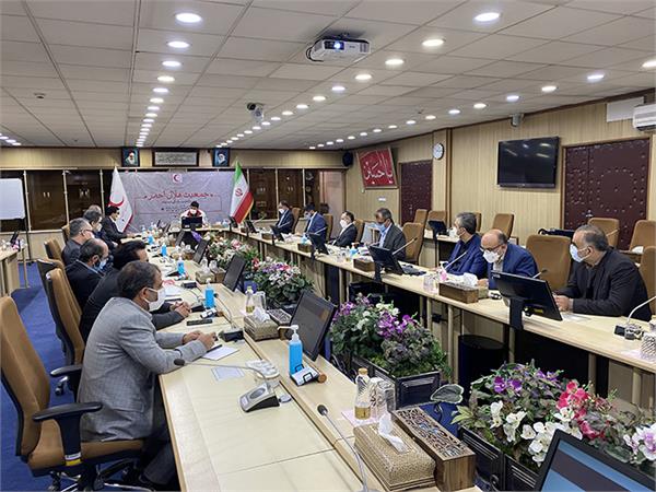 نشست رئیس جمعیت هلال احمر با مدیر عامل و مدیران عامل شرکت های تابعه  4