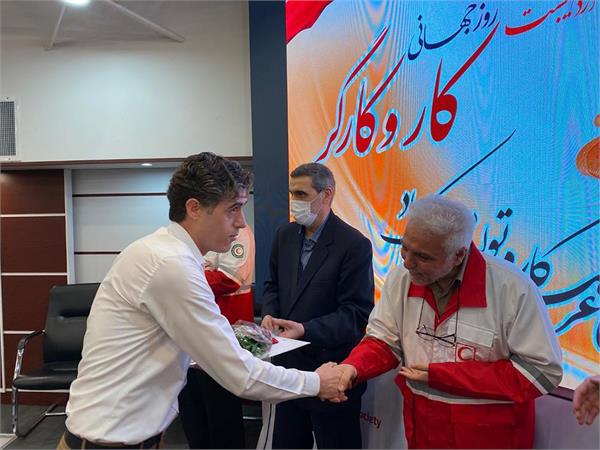 دومین نشست صمیمانه مدیرعامل با پرسنل 4