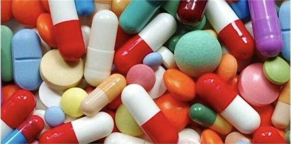 ارائه خدمات شایسته دارویی در داروخانه مرکزی شبانه روزی هلال احمر در ایام نوروز۱۴۰۴/ پذیرش بیش از ۸ هزار نسخه