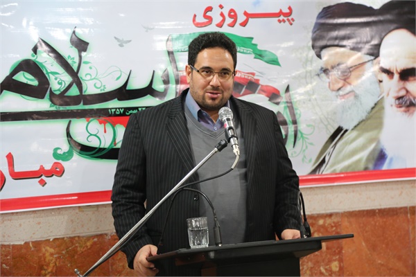 گزارش تصویری از برنامه های دهه مبارک فجر در سازمان تدارکات پزشکی