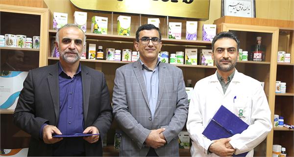 انعقاد تفاهم نامه همکاری مشترک فی مابین سازمان تدارکات پزشکی و  پژوهشکده گیاهان دارویی جهاد دانشگاهی