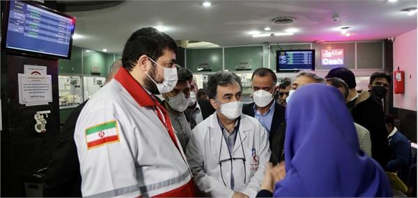بازدید  سرزده دکتر کولیوند از داروخانه مرکزی هلال احمر
